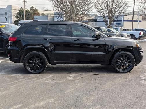 2018 Jeep Grand Cherokee Altitude