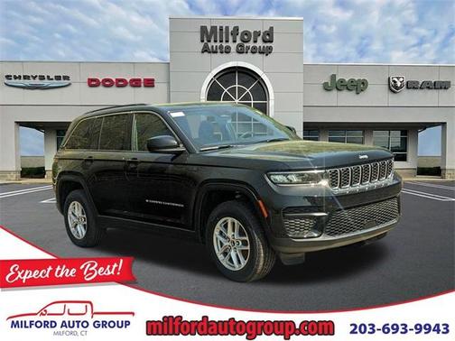 2025 Jeep Grand Cherokee Laredo