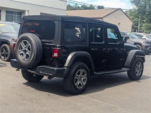 2022 Jeep Wrangler Unlimited Sport