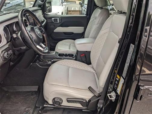 2021 Jeep Wrangler Unlimited Sahara Altitude