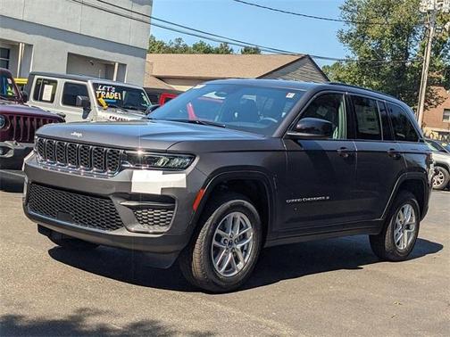 2025 Jeep Grand Cherokee Laredo X