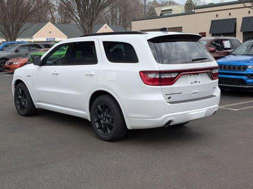 White Knuckle Clearcoat 2026 Dodge Durango GT Plus HEMI V8