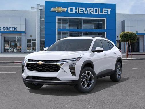 Summit White 2026 Chevrolet Trax LT