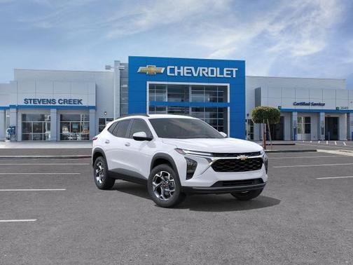 Summit White 2026 Chevrolet Trax LT