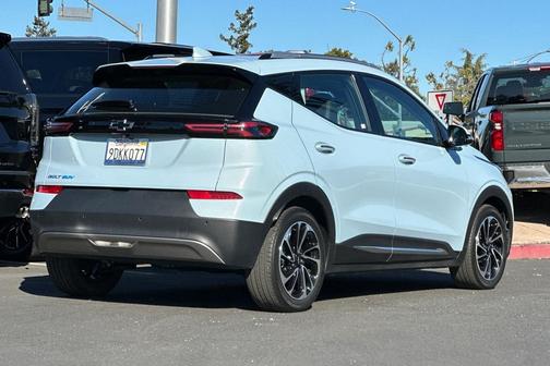 2022 Chevrolet Bolt EUV FWD Premier