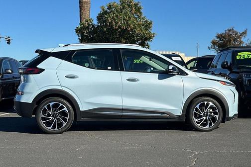 2022 Chevrolet Bolt EUV FWD Premier