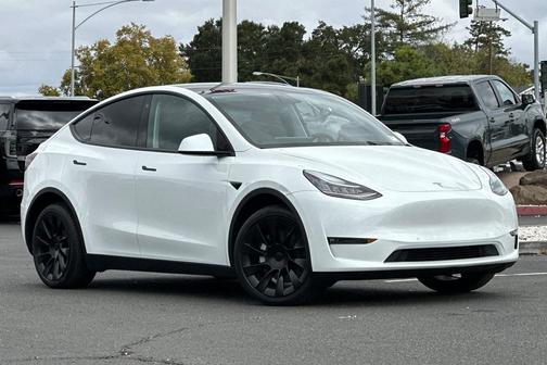 2021 Tesla Model Y Long Range Dual Motor All-Wheel Drive