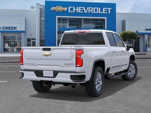 Polar White Tricoat 2026 Chevrolet Silverado 2500 High Country