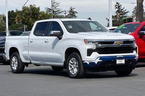 Summit White 2024 Chevrolet Silverado 1500 LT