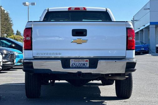Summit White 2018 Chevrolet Silverado 1500 LS