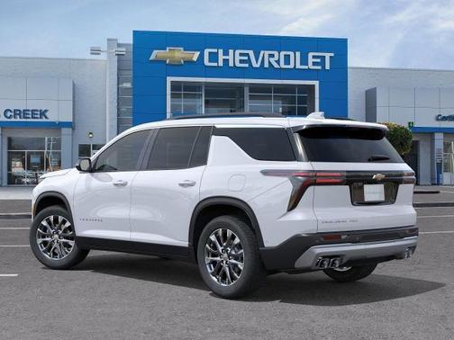 Polar White Tricoat 2026 Chevrolet Traverse LT