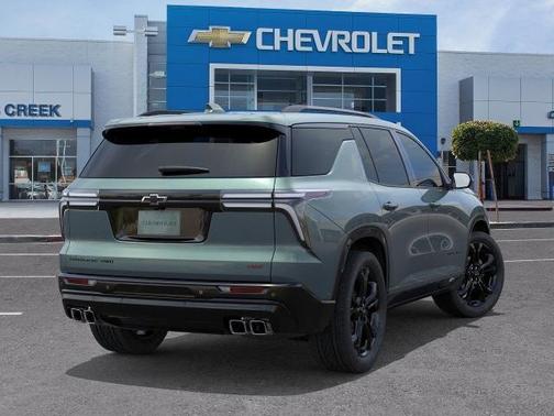 Trillium Green Metallic 2027 Chevrolet Traverse RS