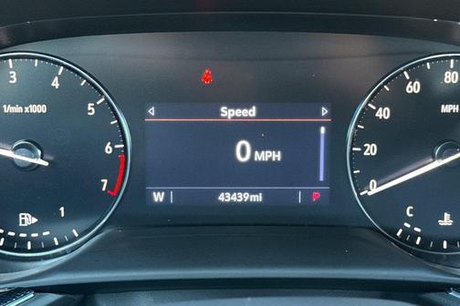 2022 Buick Envision FWD Preferred