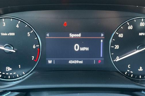 2022 Buick Envision FWD Preferred