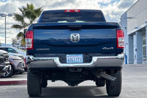 2024 RAM 2500 Big Horn Crew Cab 4x4 6'4' Box