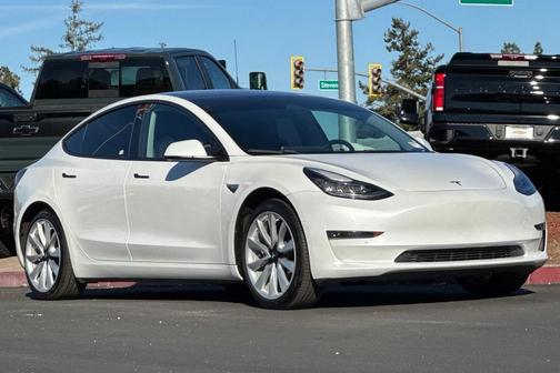 2017 Tesla Model 3 Long Range
