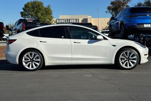 2017 Tesla Model 3 Long Range