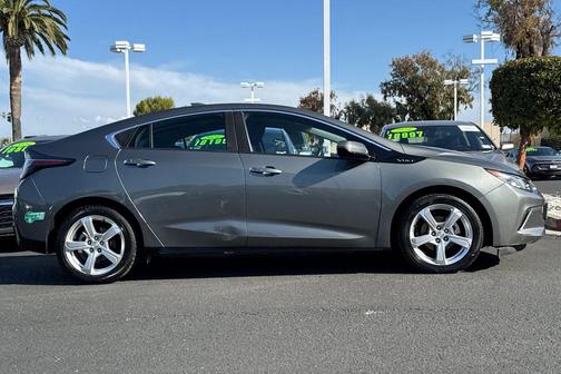 2017 Chevrolet Volt LT