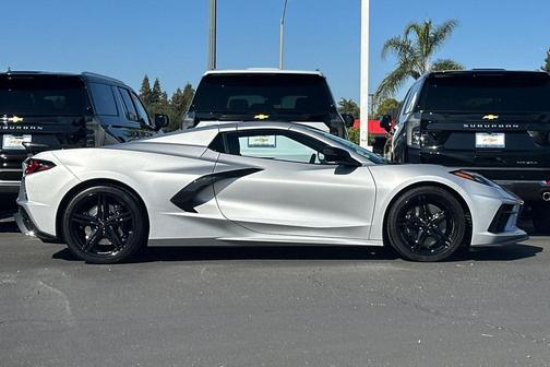 2026 Chevrolet Corvette Stingray w/3LT