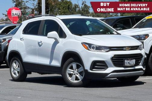 Summit White 2020 Chevrolet Trax LT