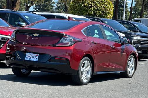 2017 Chevrolet Volt LT
