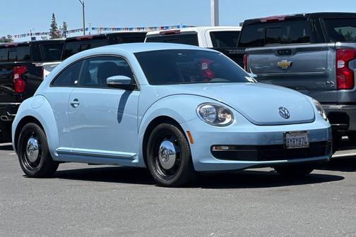 Denim Blue 2014 Volkswagen Beetle 1.8T