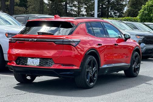 2025 Chevrolet Equinox EV RS