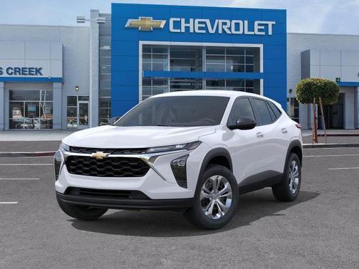 Summit White 2026 Chevrolet Trax LS