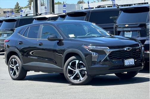 2025 Chevrolet Trax FWD 1RS