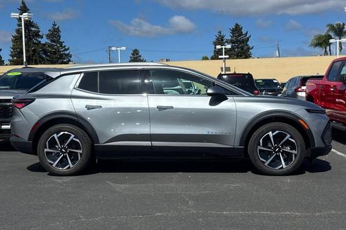 Sterling Gray Metallic 2026 Chevrolet Equinox EV LT