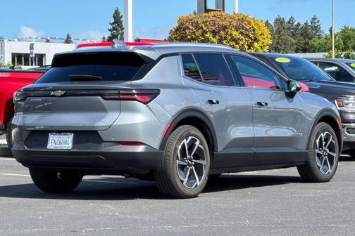 Sterling Gray Metallic 2026 Chevrolet Equinox EV LT