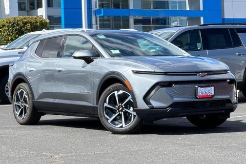 Sterling Gray Metallic 2026 Chevrolet Equinox EV LT