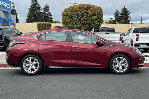 2017 Chevrolet Volt Premier
