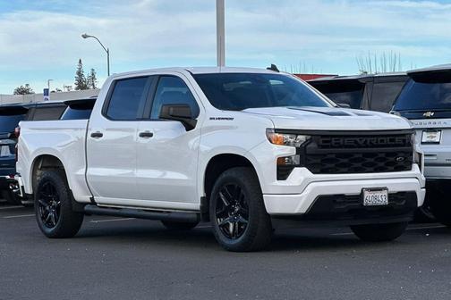 2023 Chevrolet Silverado 1500 Custom