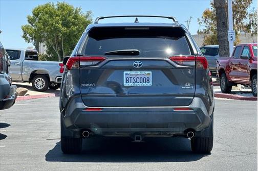 2020 Toyota RAV4 Hybrid LE