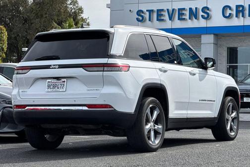 2022 Jeep Grand Cherokee Limited