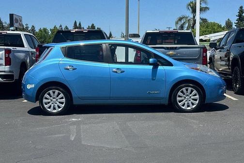 Blue Ocean 2013 Nissan Leaf S