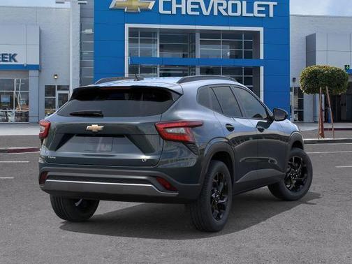Cypress Gray 2026 Chevrolet Trax LT