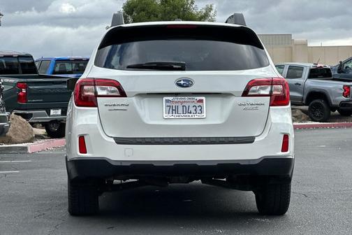 2015 Subaru Outback 2.5i Premium