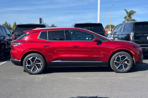 2025 Chevrolet Equinox EV LT