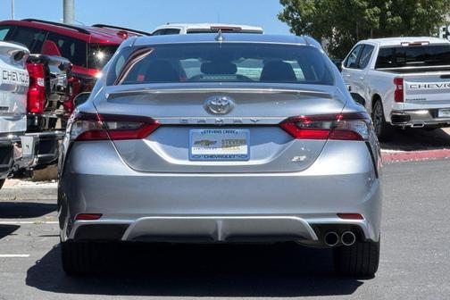 Celestial Silver Metallic 2023 Toyota Camry SE