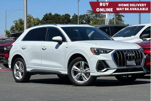 2021 Audi Q3 45 S line Premium
