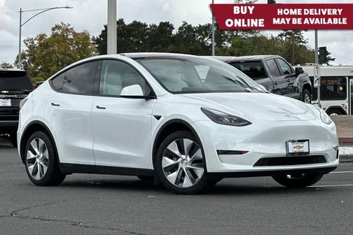 2023 Tesla Model Y Long Range Dual Motor All-Wheel Drive