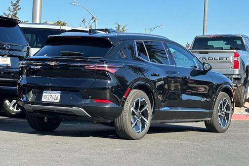 2025 Chevrolet Equinox EV LT