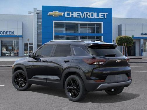 Mosaic Black Metallic 2026 Chevrolet Trailblazer LT