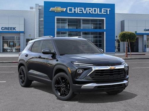 Mosaic Black Metallic 2026 Chevrolet Trailblazer LT
