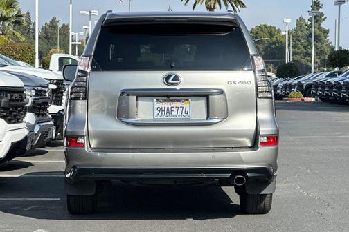 2023 Lexus GX 460 Premium