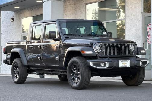 2024 Jeep Gladiator Sport
