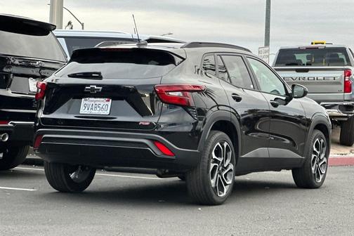 2025 Chevrolet Trax FWD 2RS