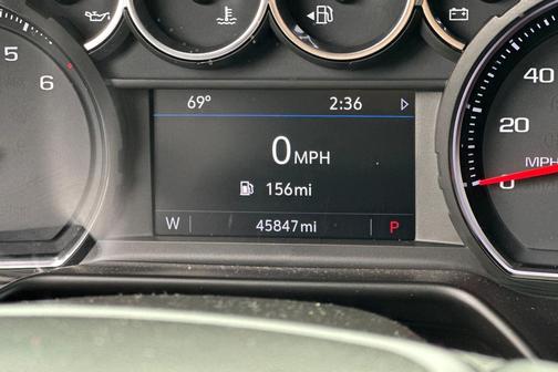 2023 Chevrolet Suburban LS